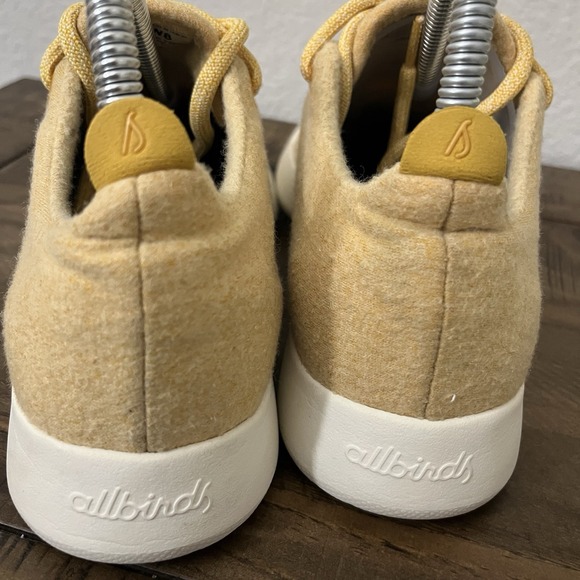 Allbirds The Wool Runners Womens Size 8 Yellow Athletic Shoes‎ Sneakers EUC - Picture 3 of 8